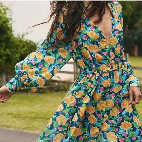 Spell Dresses Nwt Spell Islamorada Midi Dress Size Medium - Main Image